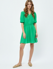 Minus - Ayame Short Dress - skjortklänningar - island green - 5