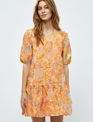 Minus - Calima Kjole - feestelijke kleding voor outlet-prijzen - orange peel - 2