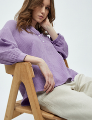 Minus - Hemma 3/4 Sleeve Blouse 1 - blouses korte mouwen - lupine purple - 5