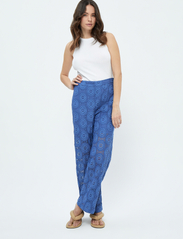 Minus - Kalina Lace Pants 2 - wide leg trousers - regatta blue - 2