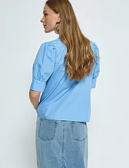 Minus - Molia Skjorte - kurzärmlige hemden - blue bonnet - 3