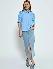 Minus - Molia Skjorte - short-sleeved shirts - blue bonnet - 4