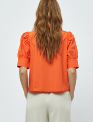 Minus - Molia Skjorte - kortärmade skjortor - orange peel - 3
