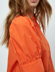 Minus - Molia Skjorte - kortærmede skjorter - orange peel - 5