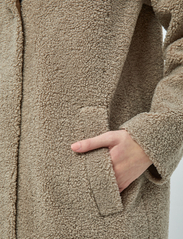 Minus - MSSaidie Vegan Fur Coat - winter coats - wood smoke - 6