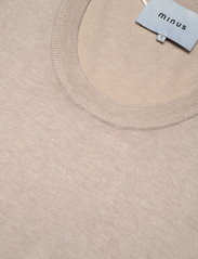 Minus - Pam Scoop Neck Knit T-Shirt - neulepuserot - sand gray melange - 6