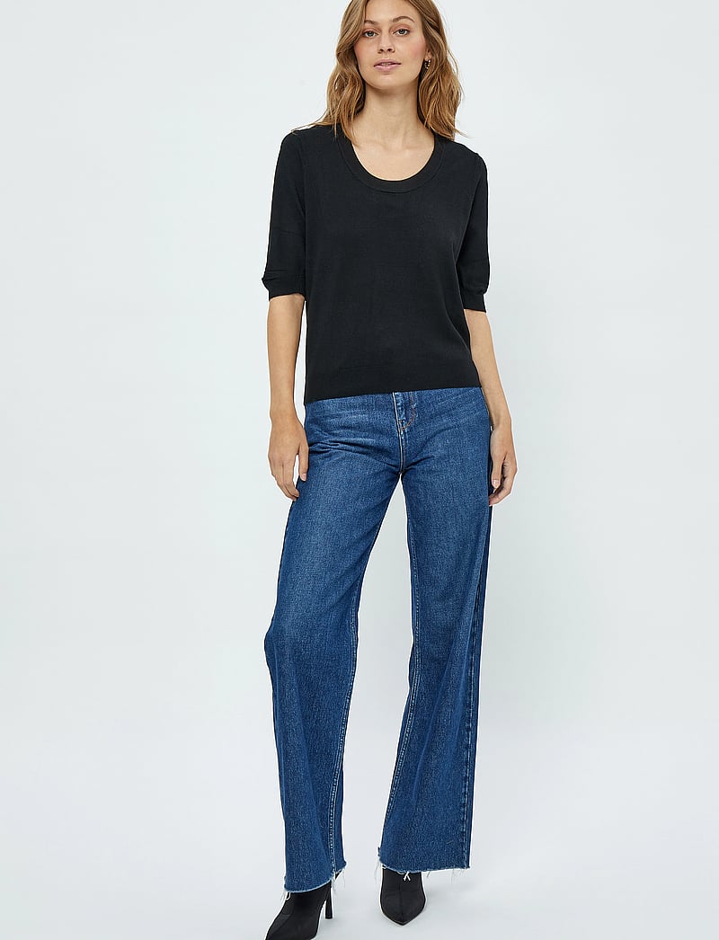 Minus - MSPam Scoop Neck Knit T-Shirt - stickade tröjor - sort - 4