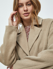 Minus - MSSally Wool Coat - winter coats - cobblestone - 5