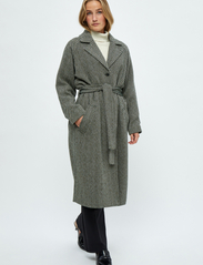 Minus - MSNatalie Woolen Belted Coat - winter coats - jungle green - 2