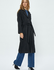 Minus - MSGloria Wool Belted Coat - winter coats - sort - 2