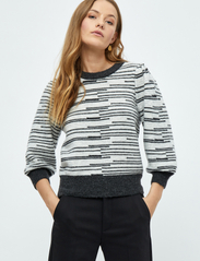 Minus - Marilou 3/4 Sleeve Knit Pullover - pullover - high-rise grey stripe - 2
