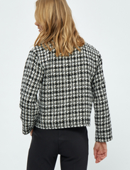 Minus - MSRenete Short Jacket - ballīšu apģērbs par outlet cenām - black checked - 3