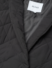 Minus - Naria Padded Wrap Coat - winter coats - sort - 7