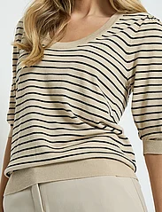 Minus - MSPam Striped Knit T-Shirt - trøjer - sand gray stripe - 6