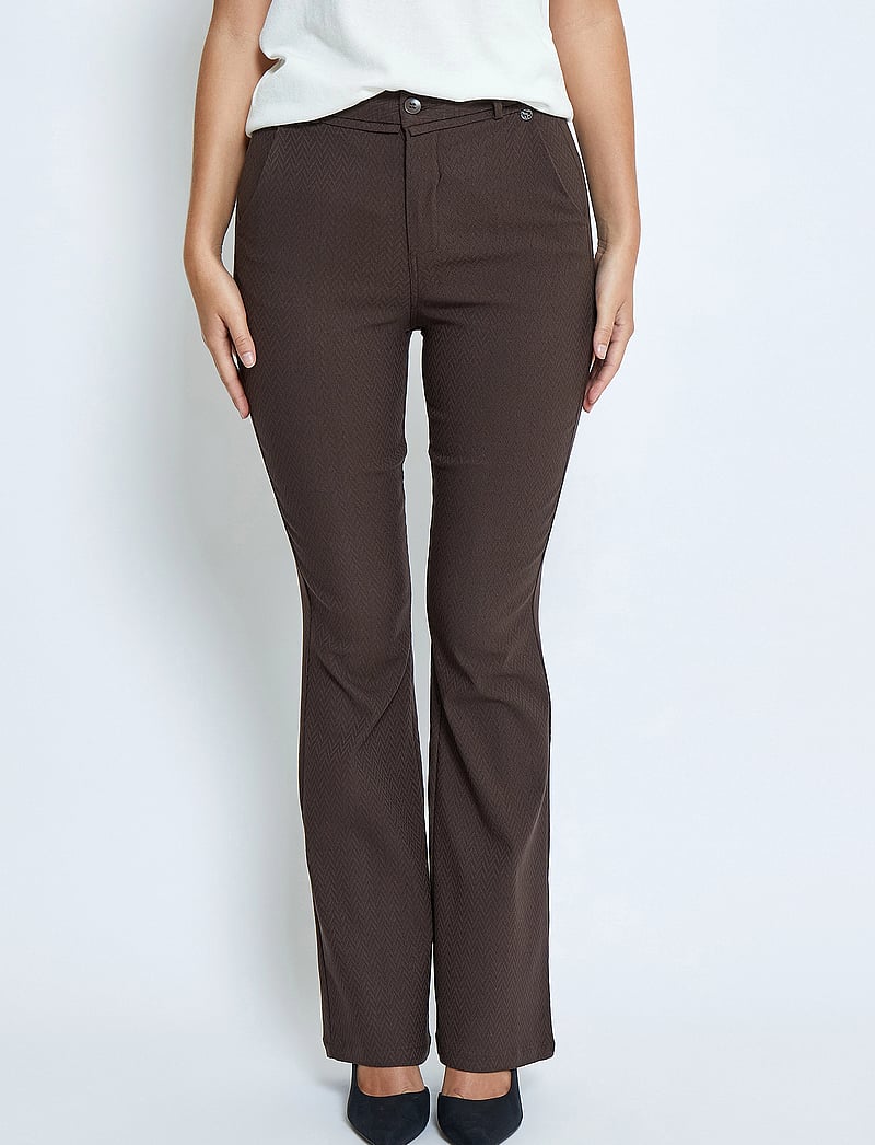 Minus - MSCarma Flared Graphic Pants - alt laiad püksid - dark earth - 0