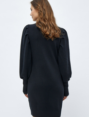Minus - Anissa Kjole - knitted dresses - sort - 3