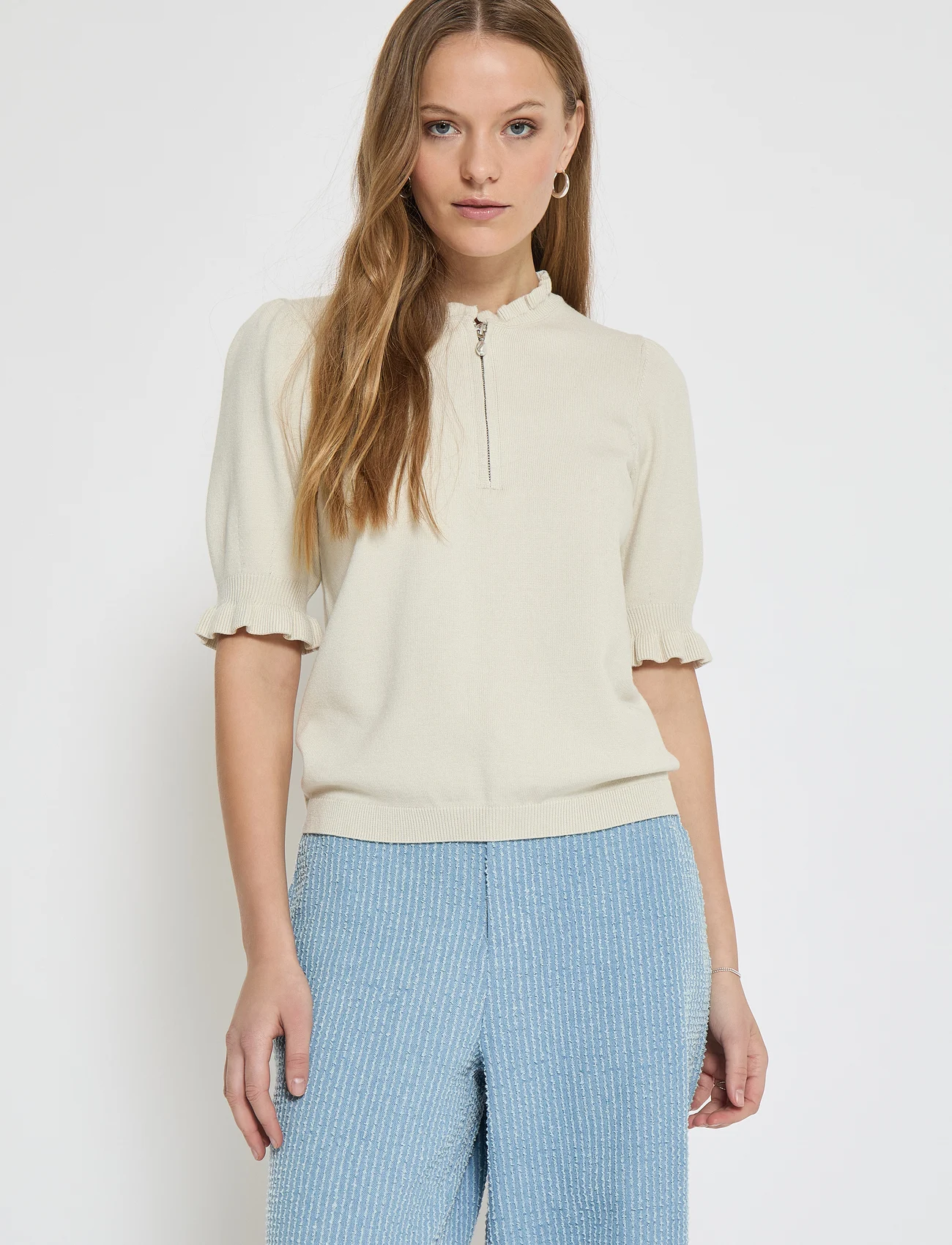 Minus - MSKessa Knit T-Shirt - swetry - light birch - 0