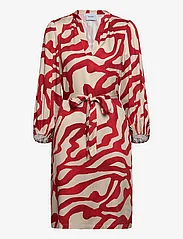 Minus - MSJassie Short Dress - sukienki krótkie - barn red print - 0