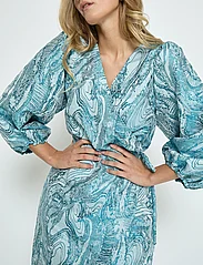 Minus - MSAlika Short Wrap Dress - vakarėlių drabužiai išparduotuvių kainomis - lake blue - 6