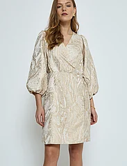 Minus - MSAlika Short Wrap Dress - party wear at outlet prices - medal gold - 2