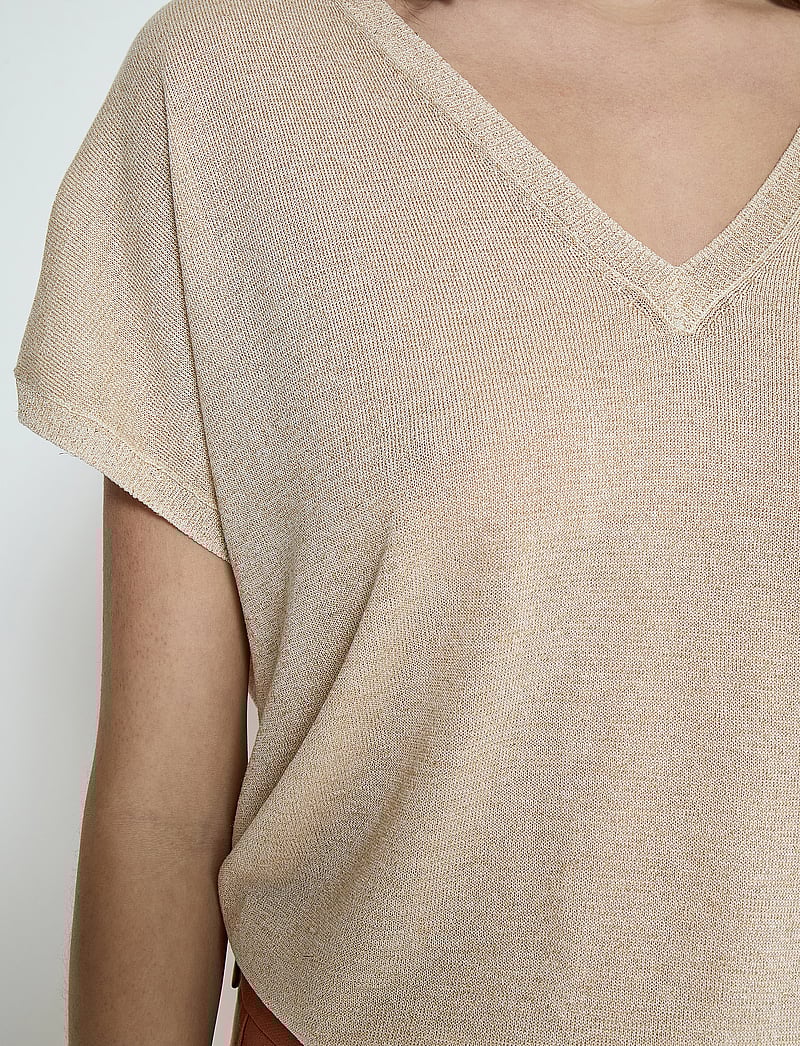 Minus - MSCarlina Batsleeve Knit Tee - palaidinės trumpomis rankovėmis - medal gold metallic - 4