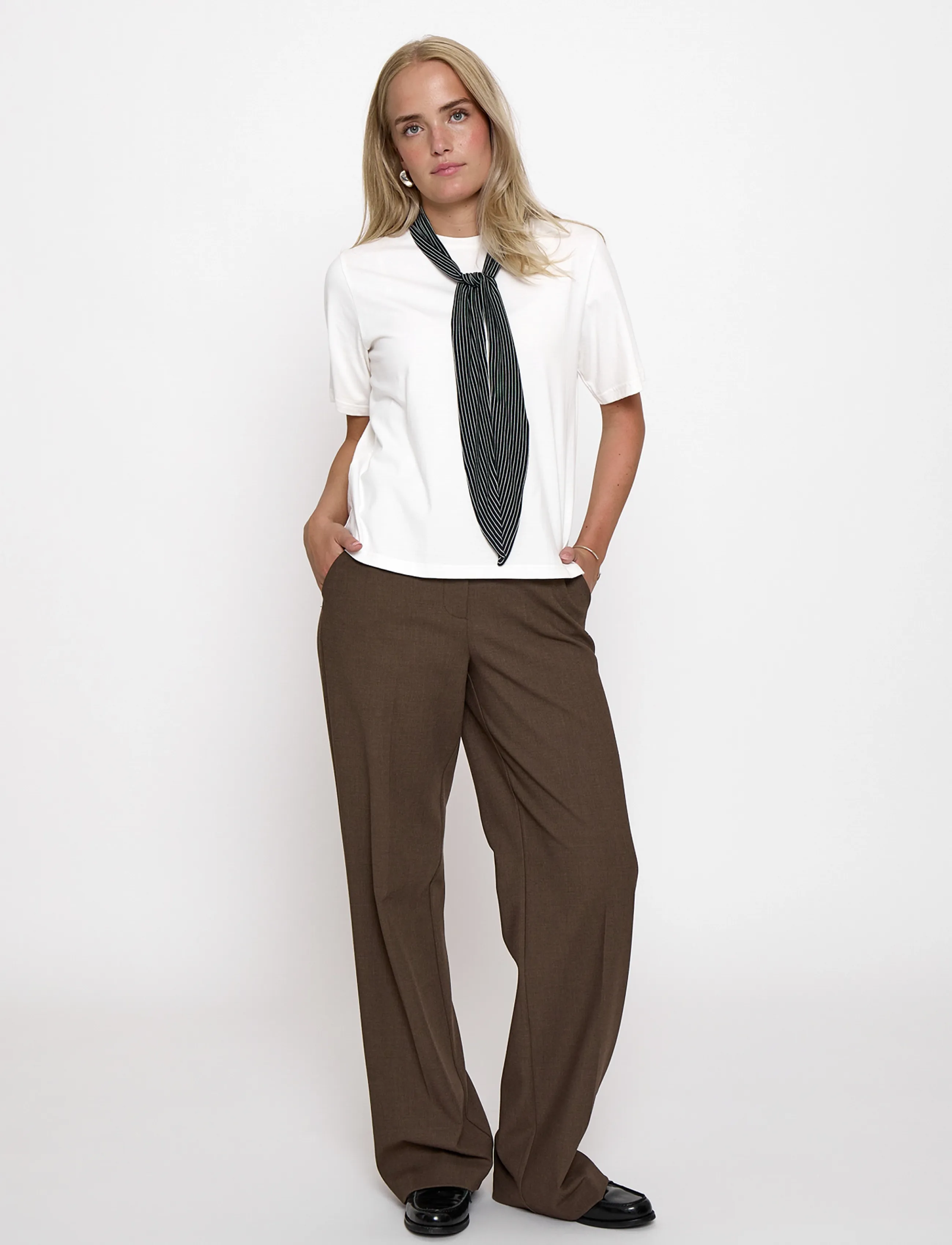 Minus - MSWelma Mid Waist Pant - hose mit geradem bein - tiramisu - 3