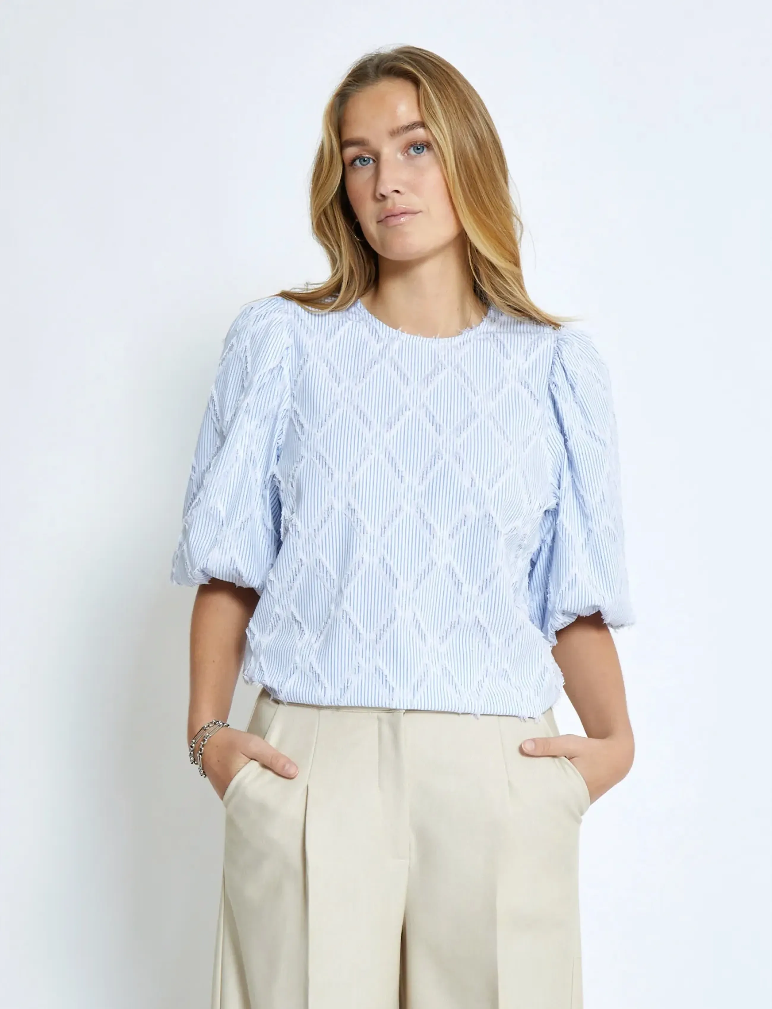 Minus MSAstra Short Sleeve Blouse - Short-sleeved blouses - ICE BLUE STRIPE / blue