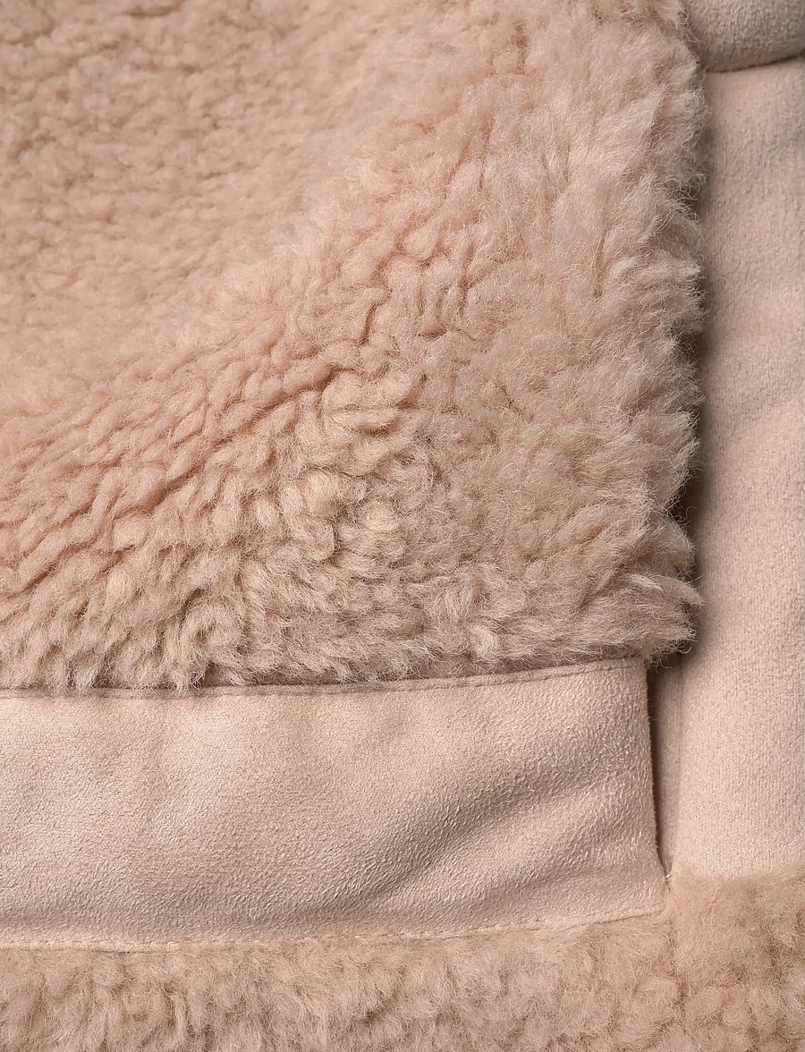 Minus - MSAlda Faux Fur Vest - fleece- og teddyveste - sand gray - 3