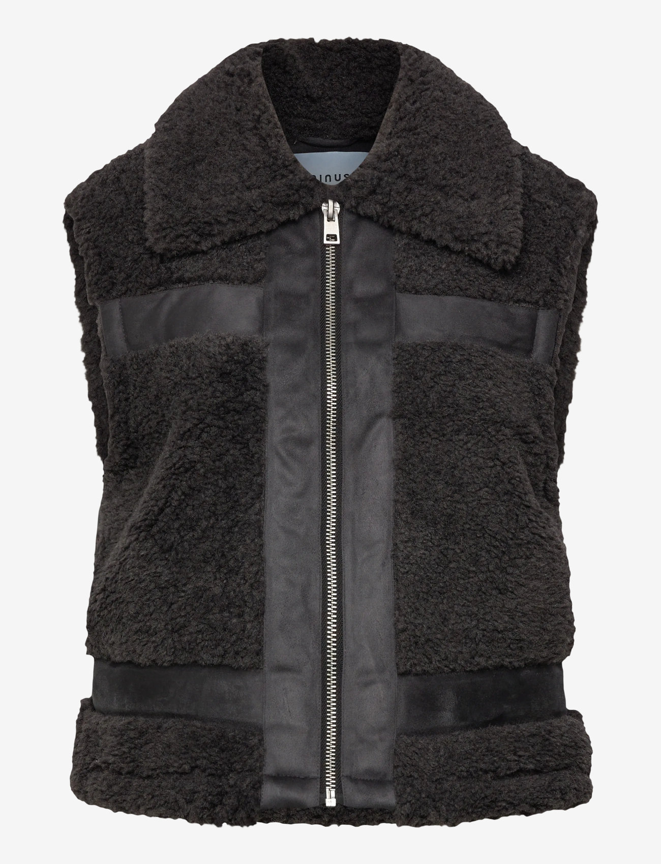 Minus - MSAlda Faux Fur Vest - höstjackor - sort - 0