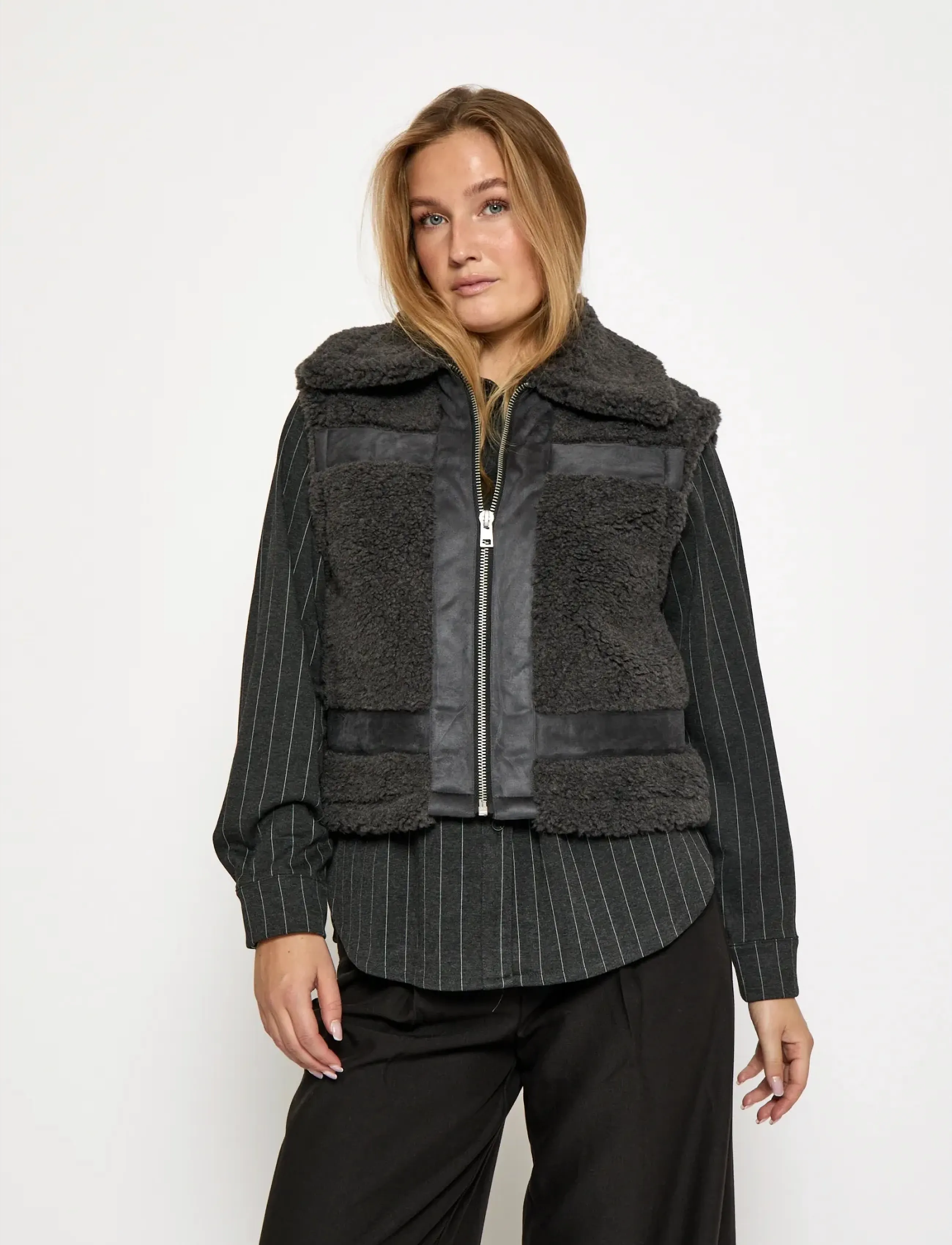 Minus Msalda Faux Fur Vest, Kvinder, Faux Fur Vest, Sort, Str: 38
