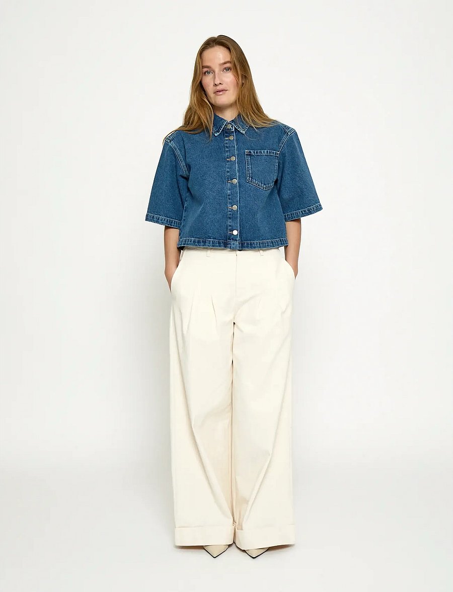 Minus - MSKaddi Cropped Shirt - jeansskjortor - mid blue denim - 4