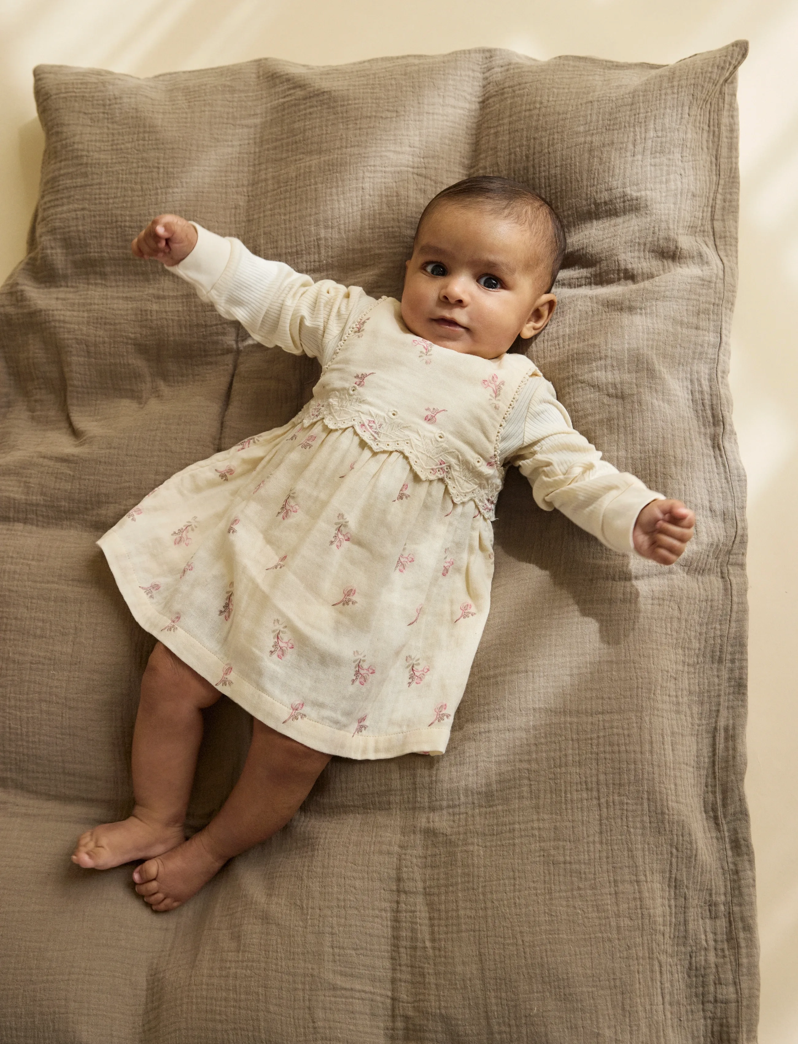 Minymo Dress SS AOP - Baby-Kleider - WHITE SWAN / cream