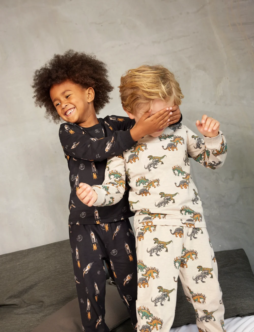 Minymo - Pyjamas LS Set AOP - pyjamassæt - beige melange - 0