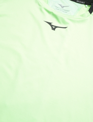 Mizuno - Release Shadow Tee - short-sleeved t-shirts - techno green - 2