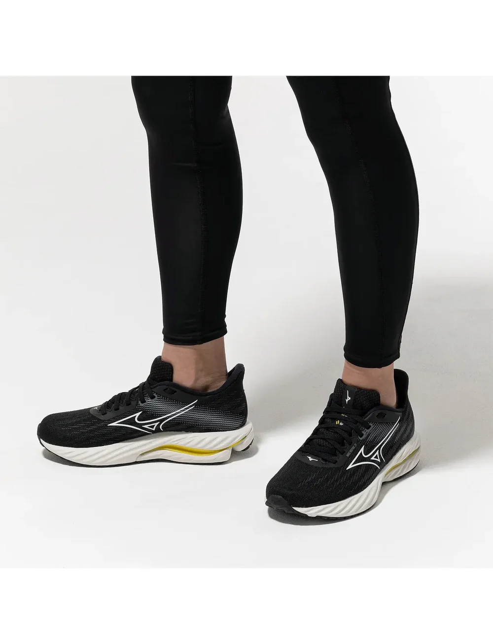 Mizuno - WAVE INSPIRE 21(W) - löparskor - black/white/vibrant yellow - 0