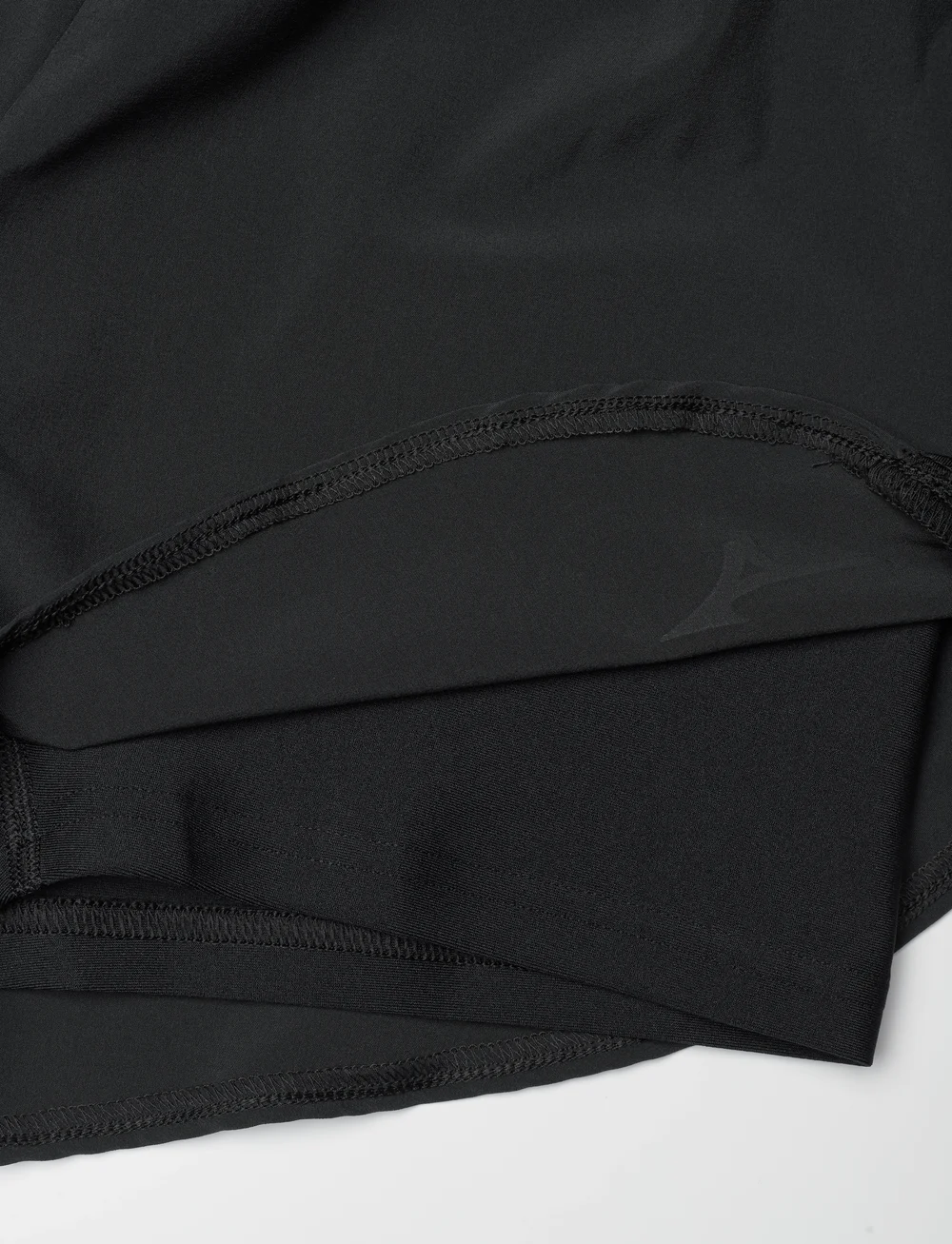 Mizuno - 2in1 4.5 Short(W) - löparshorts - black - 2