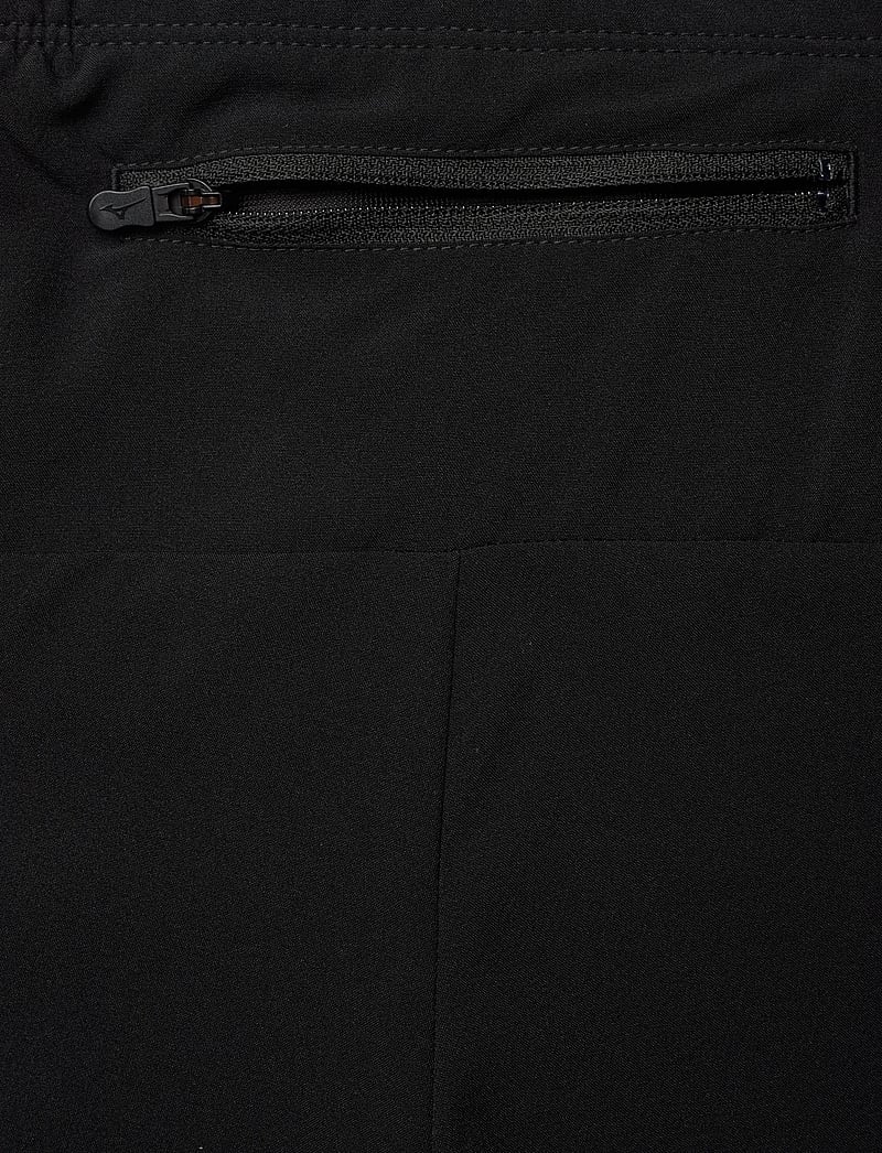 Mizuno - Core 5.5 Inches Short(M) - løbeshorts - black - 3