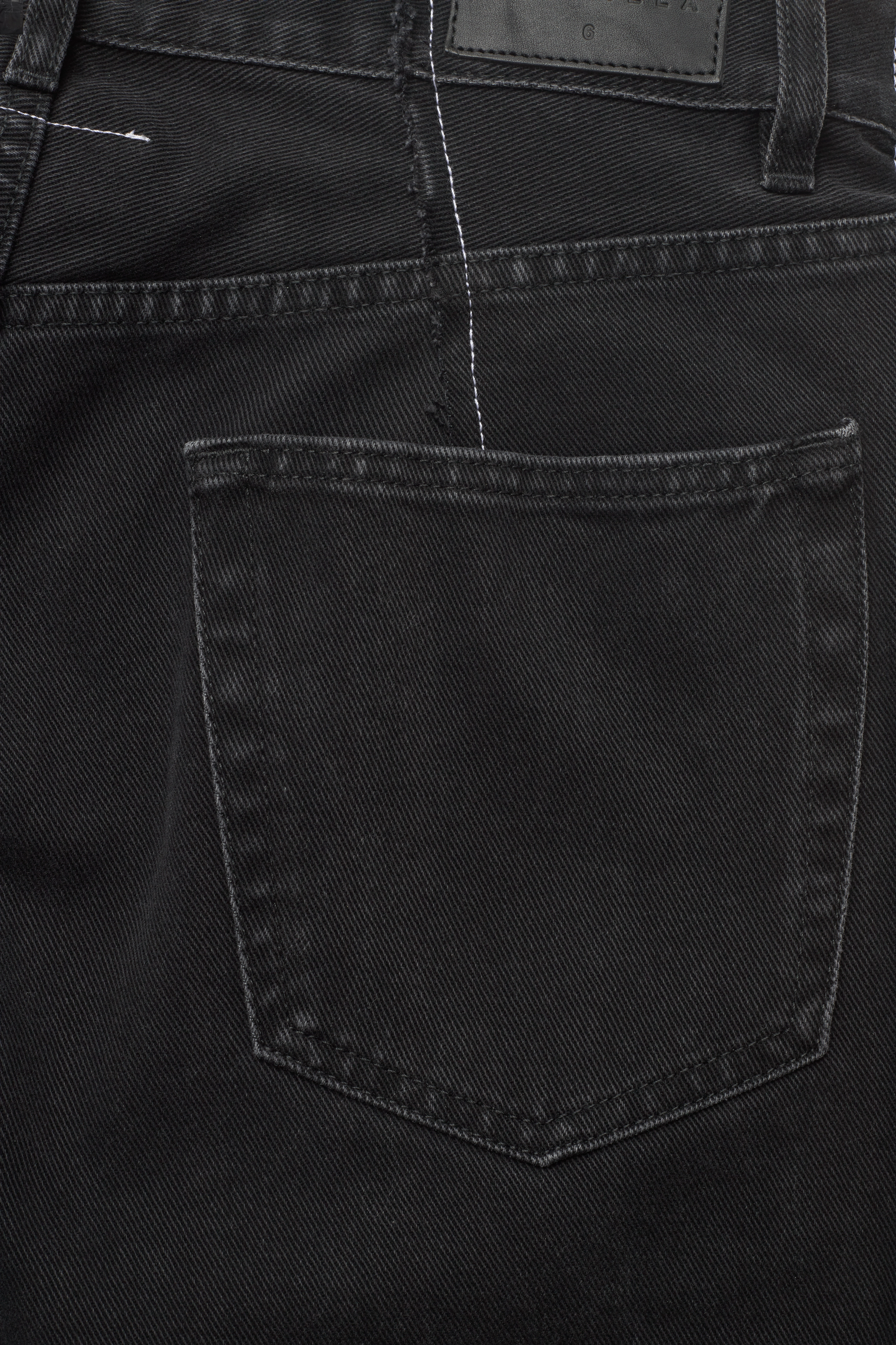 MM6 Maison Margiela - PANTS 5 POCKETS - black denim - 4