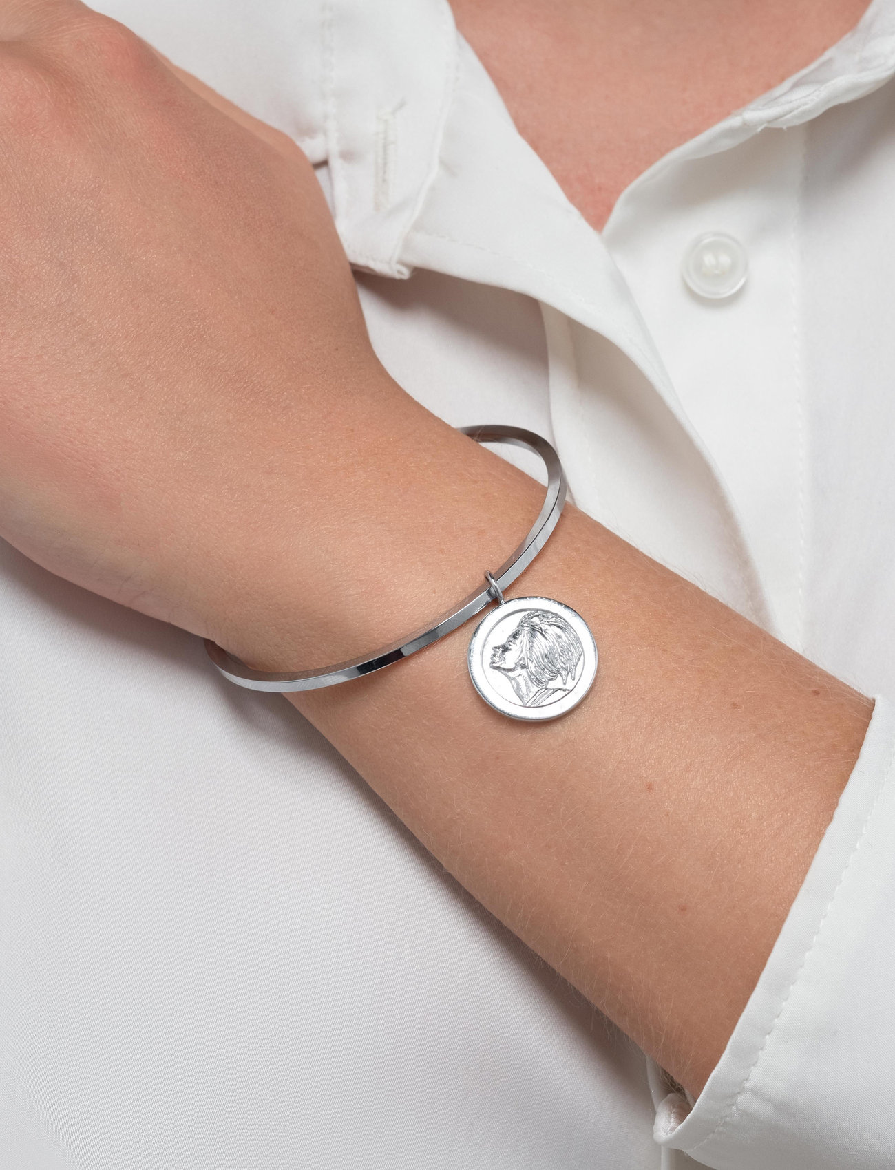 Mockberg - Brave bracelet silver medium - festtøj til outletpriser - silver - 1