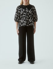 Modström - Lilith print top - long-sleeved blouses - marguerite - 2