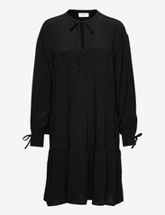 Menna dress - BLACK