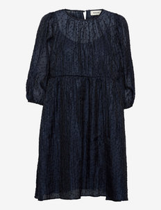 Nana dress, Modström