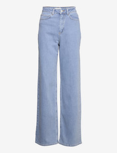 OlliMD jeans, Modström