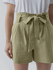 Modström - PanneMD shorts - paperbag shorts - elm - 3