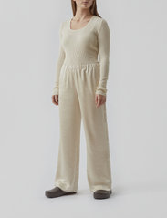 Modström - PeppaMD pants - party wear at outlet prices - cream milk - 2