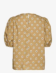 Modström - RossaMD print top - short-sleeved blouses - starfish daisy - 1