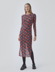 Modström - BinnaMD print dress - vidutinio ilgio suknelės - flower blush - 4