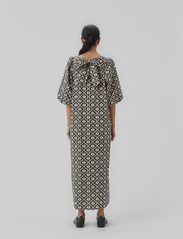 Modström - CoraMD print dress - maxi dresses - seventies fleur - 3