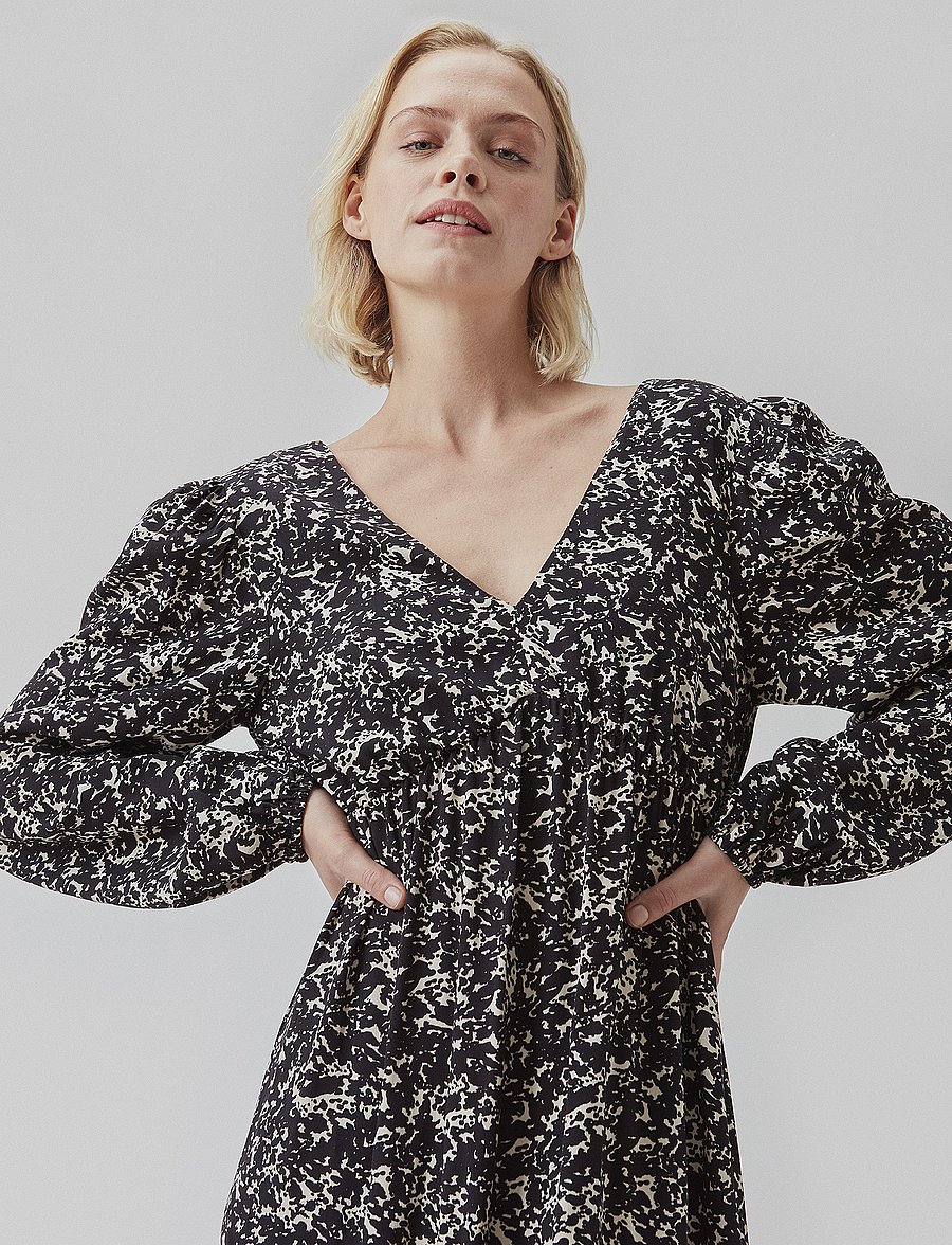 Modström - CelineMD print dress - midikleider - summer sand splash - 3