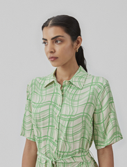 Modström - CarsenMD print dress - skjortekjoler - distorted check - 3